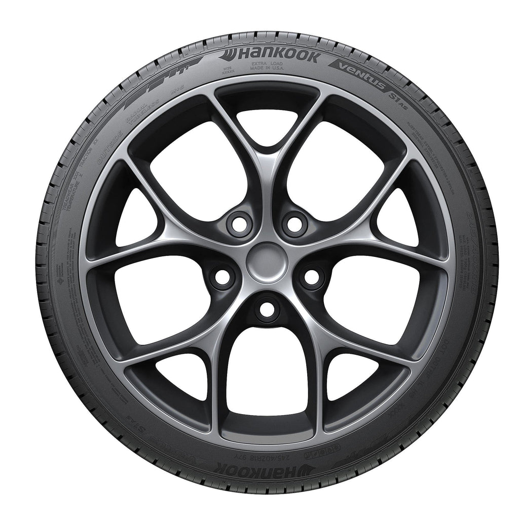 225/45ZR19 96Y XL Passenger Tire L81882