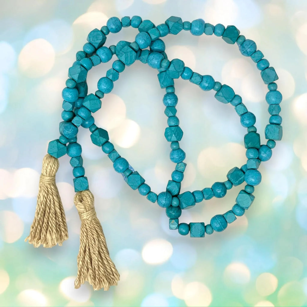 Wooden Bead With Jute Tassels Z693