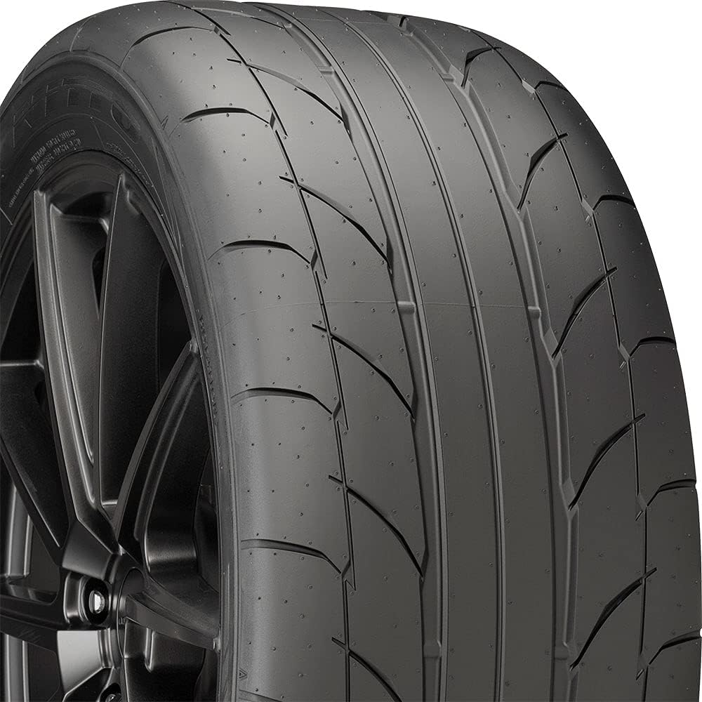 305/35R20 107W XL Tire H29617