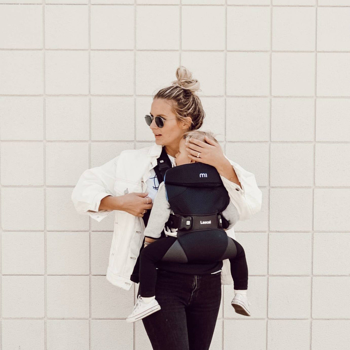 Blue Baby Carrier I44782