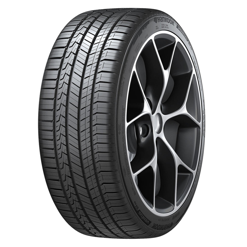 225/45ZR19 96Y XL Passenger Tire L81882