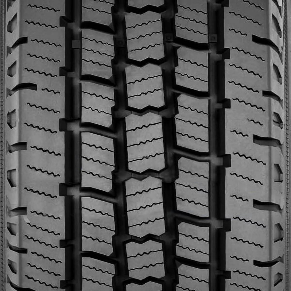 All Season LT275/70R18 Light Truck Tire Y610
