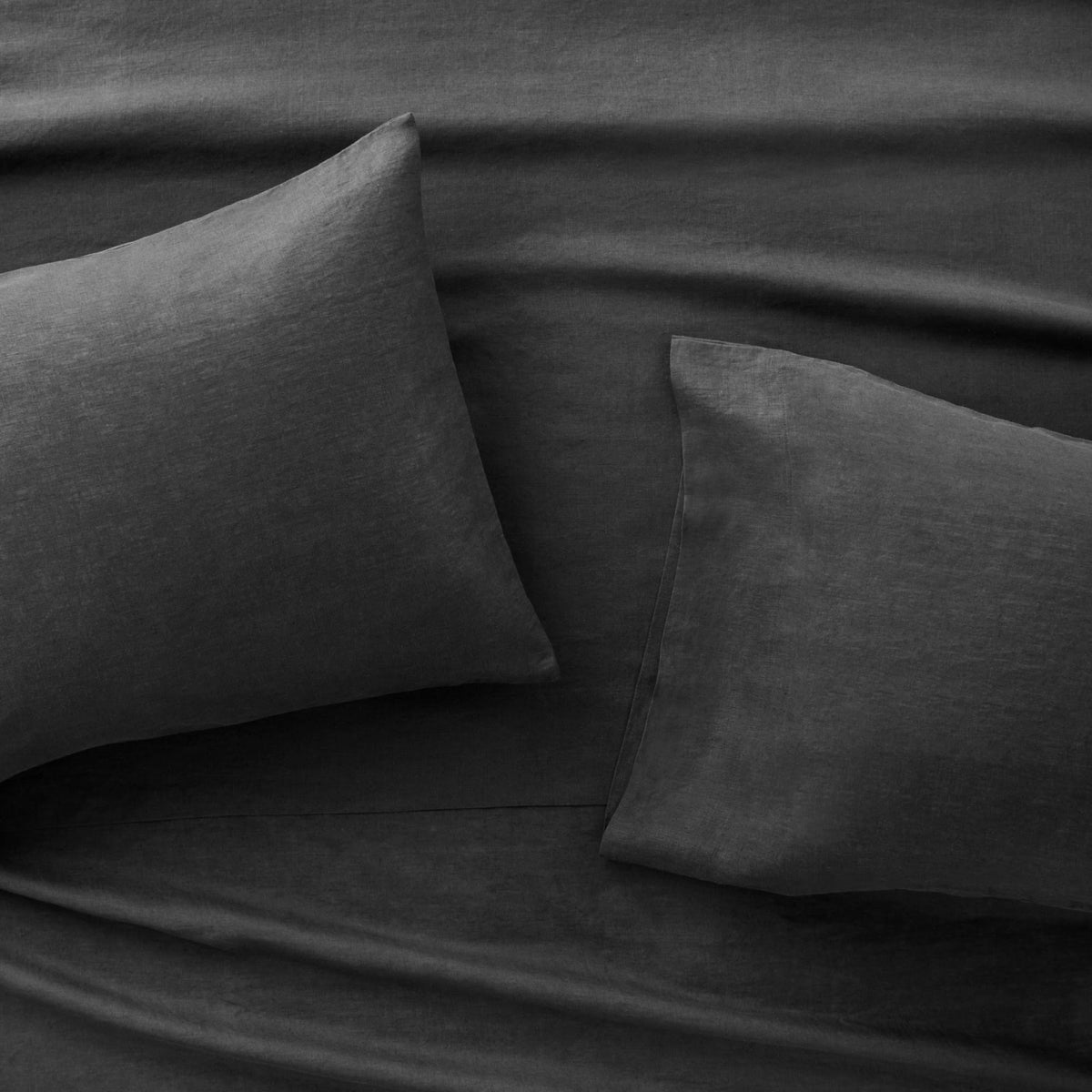Full 100% Washed Hemp Solid Sheet Set Washed Black P150182