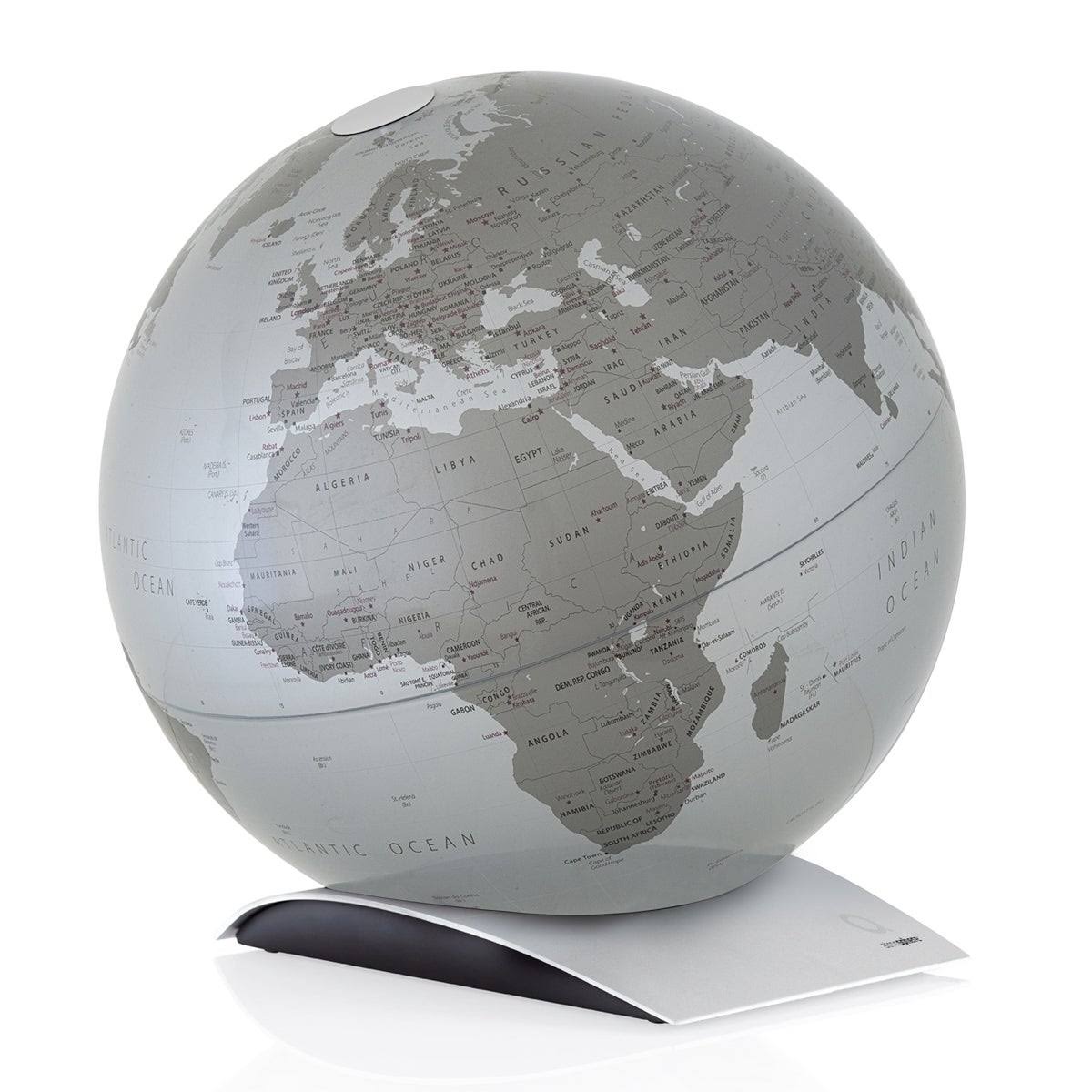 Silver Globe L268