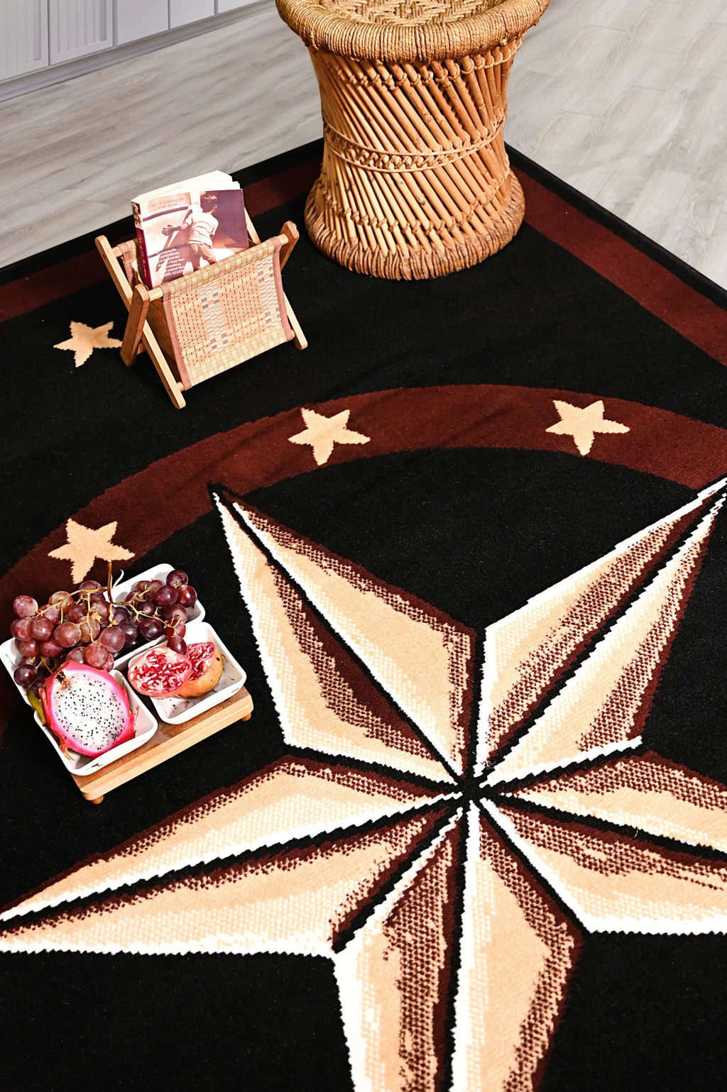 Black 2 ft. x 8 ft. Western Star Area Rug E952
