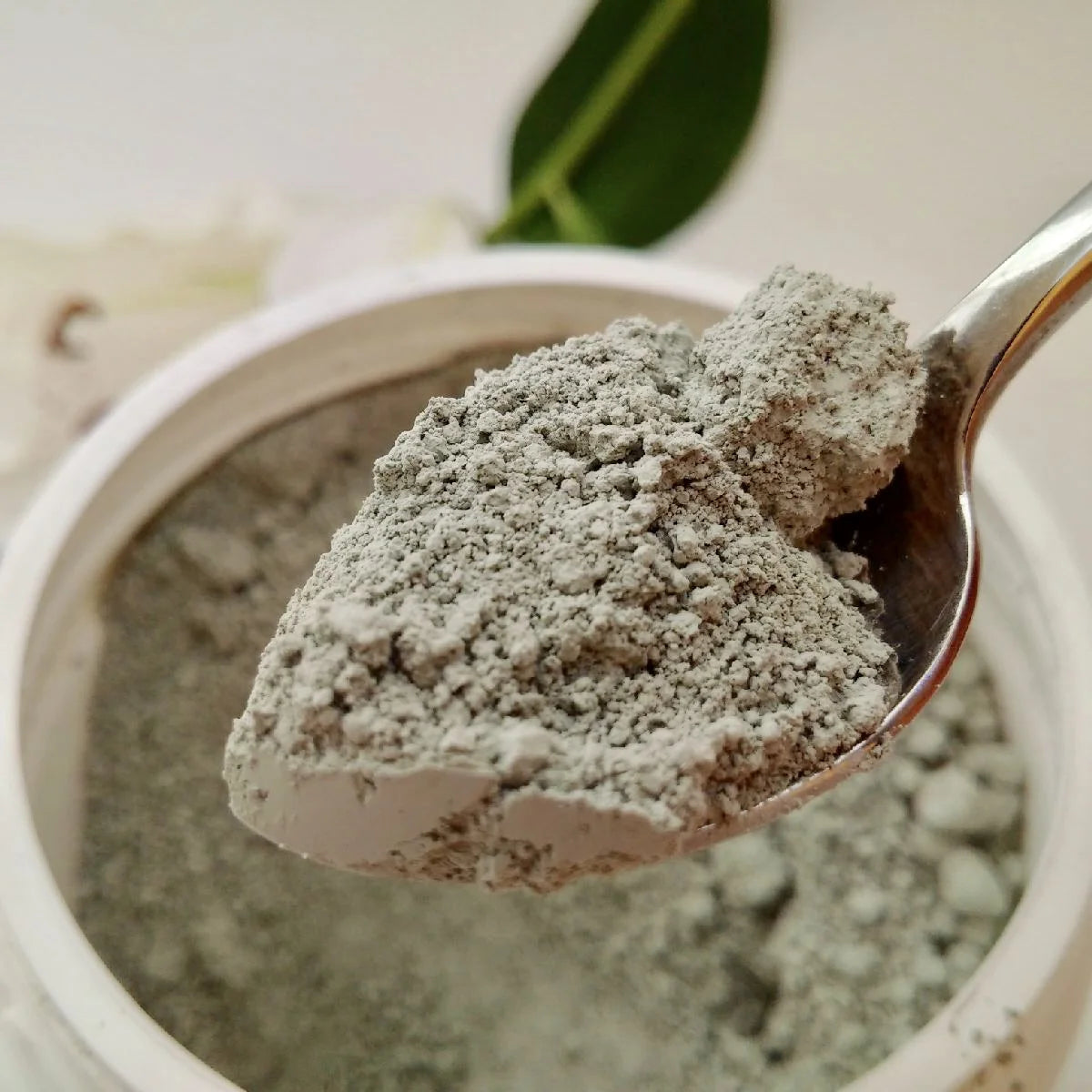 Zeolite Minerals L965