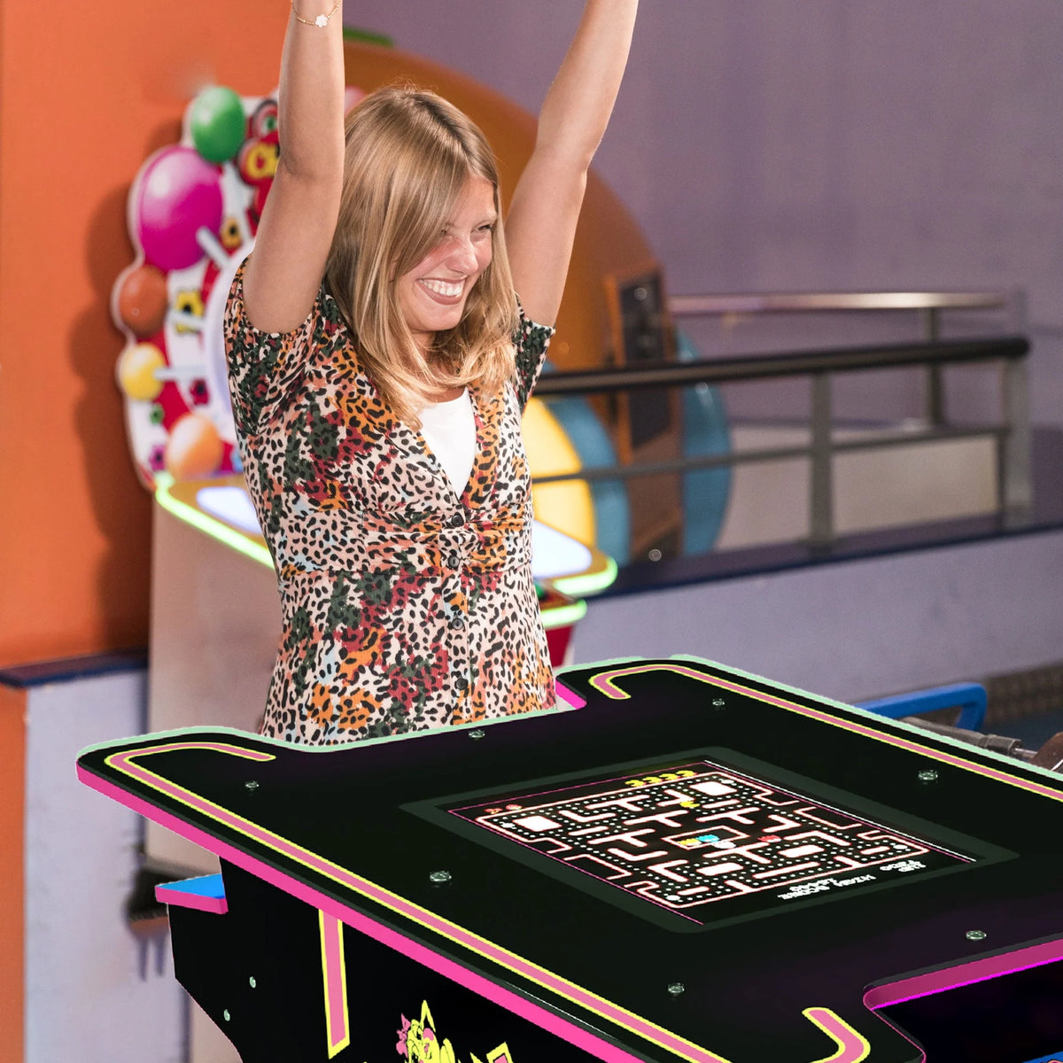 Black Head-to-Head Arcade Table with 12 Games J54491