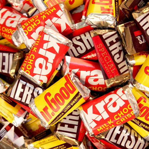 116 Pcs Chocolate & Kisses Candy Favors (1.50 lbs) Grey I30006