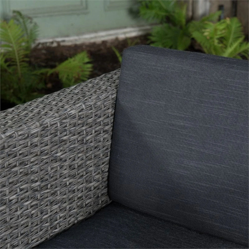 6 Piece Outdoor Wicker Chair and Wood Table Set S236