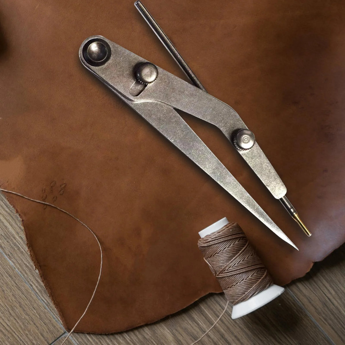 Leather Wing Divider Adjustable Compass for Woodworking Marking E8685