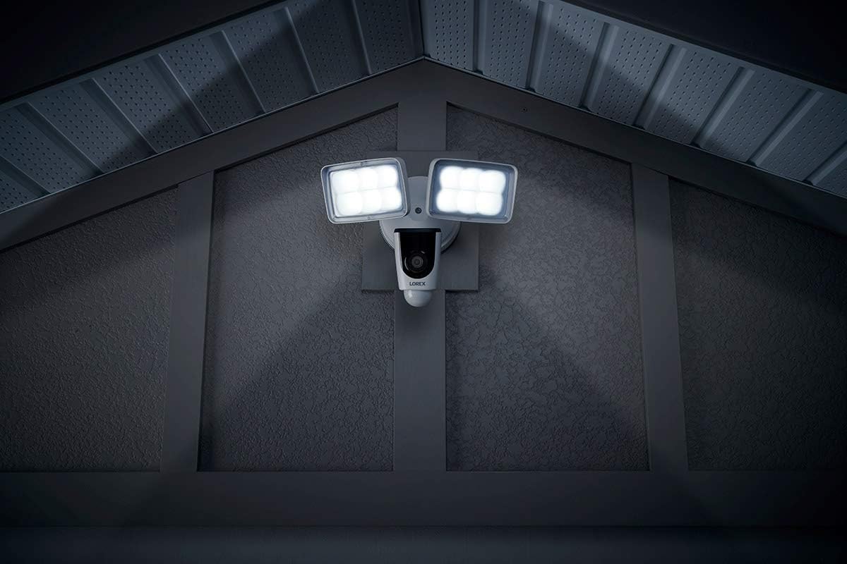 1080p Wi-Fi Dual Floodlight Camera with 32GB microSD Card A528