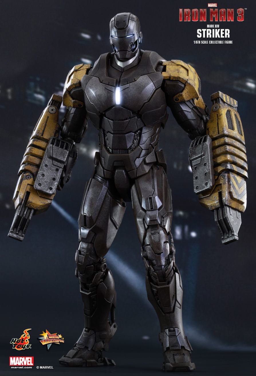 Collectible Figure J11466