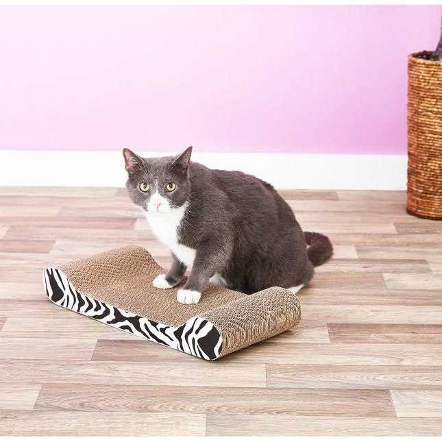 Cat Scratcher with Catnip M715